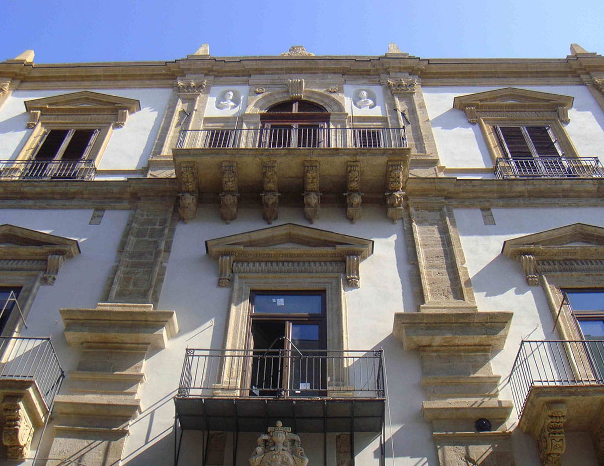 Palazzo Castrone
